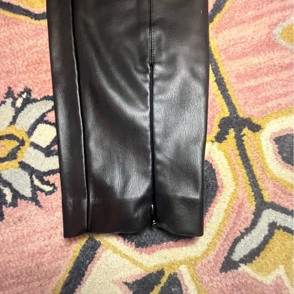 Zara Faux Leather Pants Size Large Black Side Zipper Elastic Waist Ankle Zipper - Picture 5 of 15
